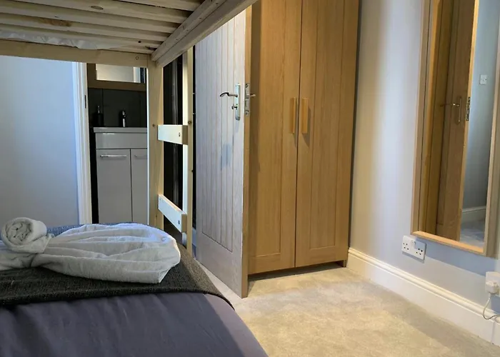 Ryam Suites